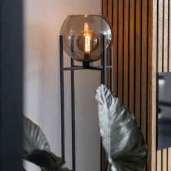 Straluma Frame vloerlamp mat zwart met smoke glazen bol><noscript><img width=