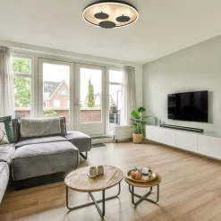 Straluma Grote LED plafondlamp zwart met houtlook dimbaar><noscript><img width=