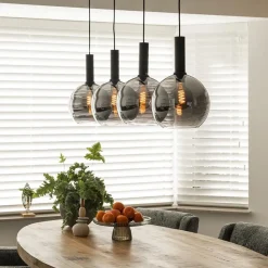 Straluma Luxe 4-lichts eettafelhanglamp met smoke glazen bollen><noscript><img width=