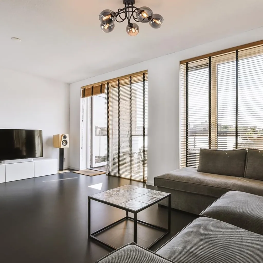 Straluma Sierlijke plafondlamp zwart met smoke glazen bollen> Woonkamerlampen|Slaapkamerlampen