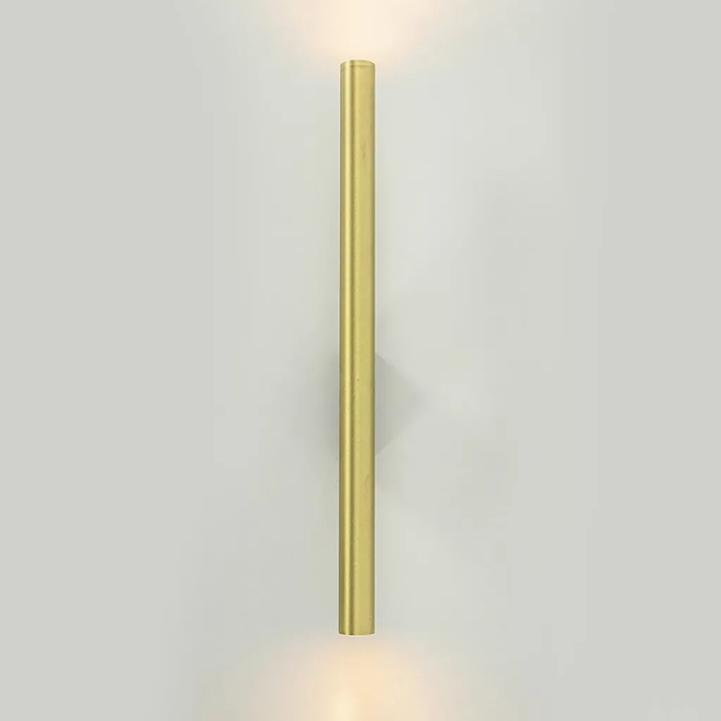 Straluma Smalle wandlamp cilinder zwart met solid brass> Woonkamerlampen|Slaapkamerlampen