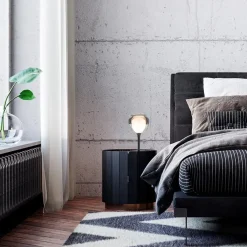 Straluma Strak klassieke tafellamp zwart met smoke glazen kap><noscript><img width=