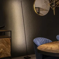 Straluma Vloerlamp Think pin zwart met pushdimmer><noscript><img width=