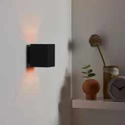 Straluma Zwarte-gouden wandlamp Xera vierkant><noscript><img width=